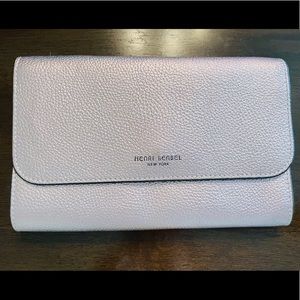Ltly Used Henri Bendel Rose Gold Clutch
